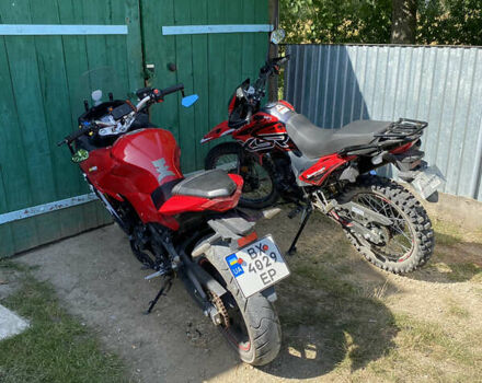 Черный Лонкин 250CC, объемом двигателя 0.25 л и пробегом 13 тыс. км за 1200 $, фото 2 на Automoto.ua