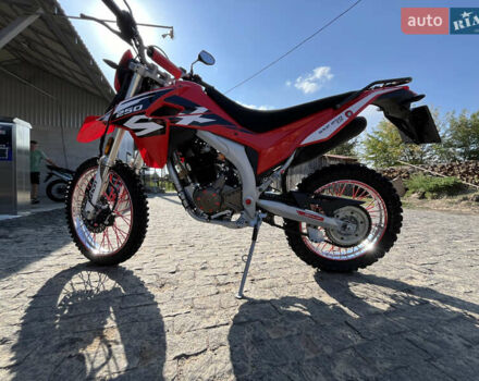 Красный Лонкин 250CC, объемом двигателя 2.5 л и пробегом 6 тыс. км за 2000 $, фото 6 на Automoto.ua