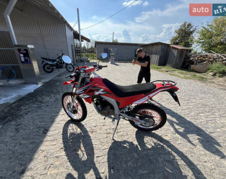 Красный Лонкин 250CC, объемом двигателя 2.5 л и пробегом 6 тыс. км за 2000 $, фото 3 на Automoto.ua