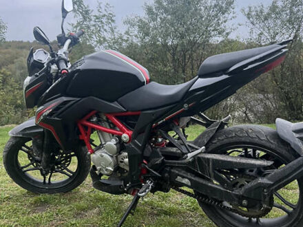 Лонкін LX-300 CR-6 2017 у Бучаче на Automoto.ua Чорний Лонкін LX-300 CR-6, об'ємом двигуна 0.3 л та пробігом 19 тис. км за 2050 $, фото 1 на Automoto.ua