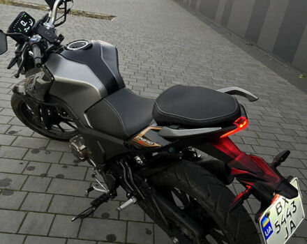 Черный Лонкин LX250-15 CR4, объемом двигателя 0.25 л и пробегом 10 тыс. км за 1850 $, фото 7 на Automoto.ua