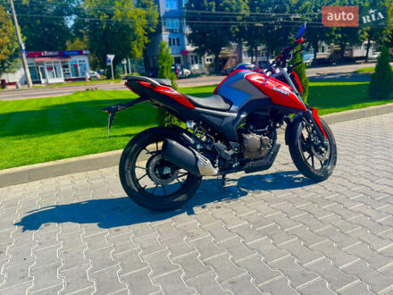 Лонкин LX250-15 CR4 2024 в Житомире на Automoto.ua Красный Лонкин LX250-15 CR4, объемом двигателя 0.25 л и пробегом 5 тыс. км за 1600 $, фото 1 на Automoto.ua