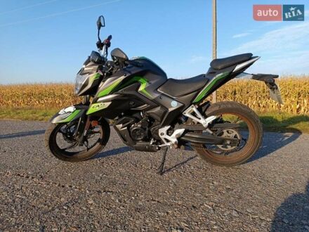 Лонкін LX250-15 CR4 2022 у Шостке на Automoto.ua Сірий Лонкін LX250-15 CR4, об'ємом двигуна 0.25 л та пробігом 6 тис. км за 1500 $, фото 1 на Automoto.ua