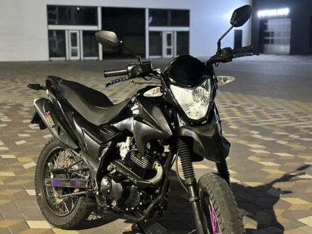 Лонкин LX 200-GY3 2023 в Броварах на Automoto.ua Черный Лонкин LX 200-GY3, объемом двигателя 0.19 л и пробегом 12 тыс. км за 1150 $, фото 1 на Automoto.ua