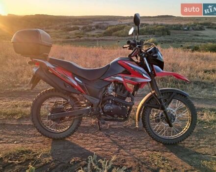 Лонкин LX 200-GY3 2014 в Изюме на Automoto.ua Лонкин LX 200-GY3, объемом двигателя 0.2 л и пробегом 16 тыс. км за 750 $, фото 4 на Automoto.ua