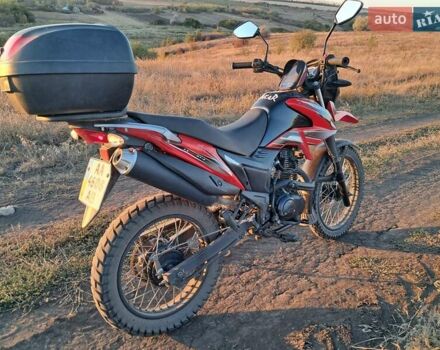 Лонкин LX 200-GY3 2014 в Изюме на Automoto.ua Лонкин LX 200-GY3, объемом двигателя 0.2 л и пробегом 16 тыс. км за 750 $, фото 5 на Automoto.ua