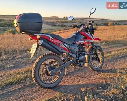 Лонкин LX 200-GY3 2014 в Изюме на Automoto.ua Лонкин LX 200-GY3, объемом двигателя 0.2 л и пробегом 16 тыс. км за 750 $, фото 7 на Automoto.ua