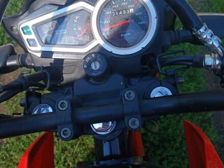 Лонкін LX 200 2023 у Остоге на Automoto.ua Червоний Лонкін LX 200, об'ємом двигуна 0.2 л та пробігом 2 тис. км за 1200 $, фото 1 на Automoto.ua