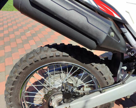 Лонкин LX 250GY-3 2019 в Остоге на Automoto.ua Черный Лонкин LX 250GY-3, объемом двигателя 0 л и пробегом 3 тыс. км за 1800 $, фото 4 на Automoto.ua