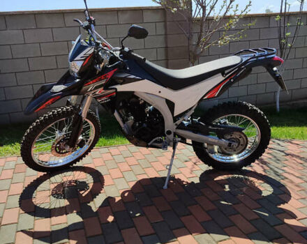Лонкин LX 250GY-3 2019 в Остоге на Automoto.ua Черный Лонкин LX 250GY-3, объемом двигателя 0 л и пробегом 3 тыс. км за 1800 $, фото 3 на Automoto.ua