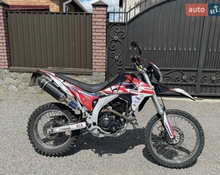 Чорний Лонкін LX 250GY-3, об'ємом двигуна 0 л та пробігом 8 тис. км за 1700 $, фото 2 на Automoto.ua