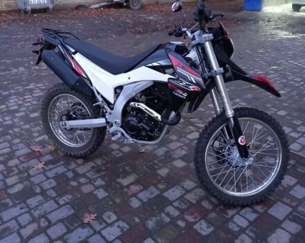 Лонкин LX 250GY-3 2022 в Березно на Automoto.ua Черный Лонкин LX 250GY-3, объемом двигателя 0 л и пробегом 1 тыс. км за 1900 $, фото 1 на Automoto.ua