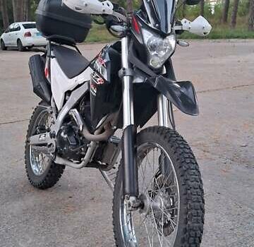 Лонкин LX 250GY-3 2019 в Нетешине на Automoto.ua Черный Лонкин LX 250GY-3, объемом двигателя 0.25 л и пробегом 22 тыс. км за 1450 $, фото 7 на Automoto.ua