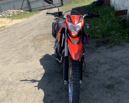 Красный Лонкин LX 250GY-3, объемом двигателя 0.25 л и пробегом 20 тыс. км за 1300 $, фото 1 на Automoto.ua