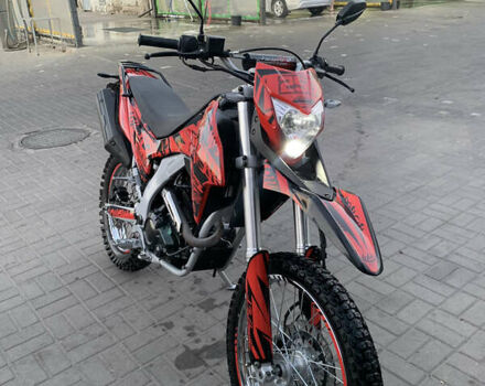 Лонкин LX 250GY-3 2020 в Павлограде на Automoto.ua Красный Лонкин LX 250GY-3, объемом двигателя 0.22 л и пробегом 17 тыс. км за 1650 $, фото 1 на Automoto.ua