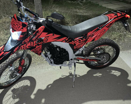 Лонкин LX 250GY-3 2020 в Павлограде на Automoto.ua Красный Лонкин LX 250GY-3, объемом двигателя 0.22 л и пробегом 17 тыс. км за 1650 $, фото 6 на Automoto.ua