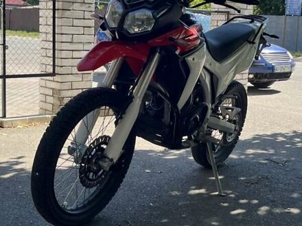 Лонкін LX 250GY-3 2022 у Києві на Automoto.ua Червоний Лонкін LX 250GY-3, об'ємом двигуна 0 л та пробігом 990 тис. км за 1400 $, фото 1 на Automoto.ua