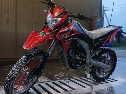 Лонкін LX 250GY-3 2023 у Берегомет на Automoto.ua Червоний Лонкін LX 250GY-3, об'ємом двигуна 0.25 л та пробігом 2 тис. км за 1500 $, фото 1 на Automoto.ua