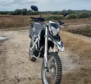 Чорний Лонкін LX 250GY-3G, об'ємом двигуна 0.2 л та пробігом 5 тис. км за 1700 $, фото 1 на Automoto.ua