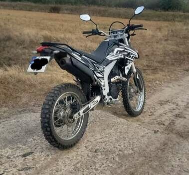 Чорний Лонкін LX 250GY-3G, об'ємом двигуна 0.2 л та пробігом 5 тис. км за 1700 $, фото 3 на Automoto.ua