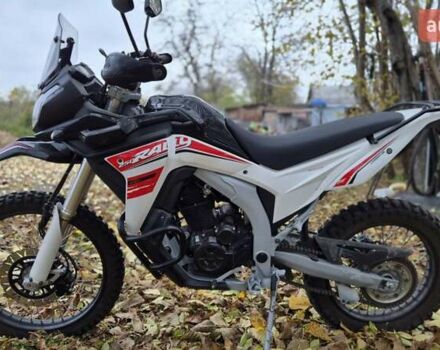Лонкин LX 250GY-3G 2020 в Кагарлыке на Automoto.ua Черный Лонкин LX 250GY-3G, объемом двигателя 0.22 л и пробегом 4 тыс. км за 1750 $, фото 7 на Automoto.ua