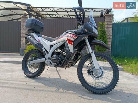 Лонкін LX 250GY-3G 2020 у Києві на Automoto.ua Чорний Лонкін LX 250GY-3G, об'ємом двигуна 0.22 л та пробігом 3 тис. км за 1900 $, фото 1 на Automoto.ua