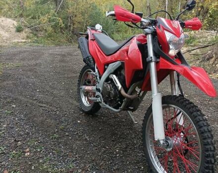 Червоний Лонкін LX 250GY-3G, об'ємом двигуна 0.25 л та пробігом 6 тис. км за 2000 $, фото 3 на Automoto.ua