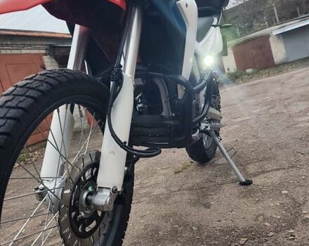 Красный Лонкин LX 250GY-3G, объемом двигателя 0.22 л и пробегом 23 тыс. км за 1750 $, фото 17 на Automoto.ua