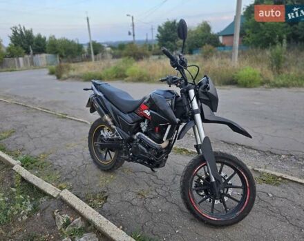 Черный Лонкин LX 250GY-6, объемом двигателя 0.22 л и пробегом 18 тыс. км за 1120 $, фото 1 на Automoto.ua