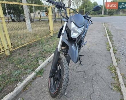 Черный Лонкин LX 250GY-6, объемом двигателя 0.22 л и пробегом 18 тыс. км за 1120 $, фото 3 на Automoto.ua