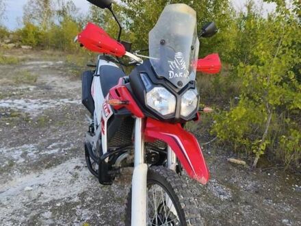 Лонкін LX 300GY-A 2023 у Сумах на Automoto.ua Червоний Лонкін LX 300GY-A, об'ємом двигуна 0.29 л та пробігом 8 тис. км за 2550 $, фото 1 на Automoto.ua