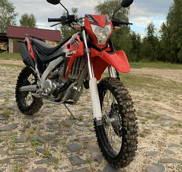 Червоний Лонкін LX 300GY, об'ємом двигуна 0.3 л та пробігом 13 тис. км за 1950 $, фото 2 на Automoto.ua