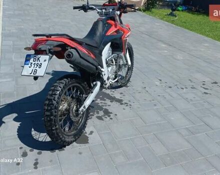 Красный Лонкин LX 300GY, объемом двигателя 0 л и пробегом 800 тыс. км за 2400 $, фото 2 на Automoto.ua
