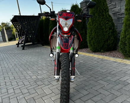 Красный Лонкин LX 300GY, объемом двигателя 0.3 л и пробегом 12 тыс. км за 2200 $, фото 4 на Automoto.ua