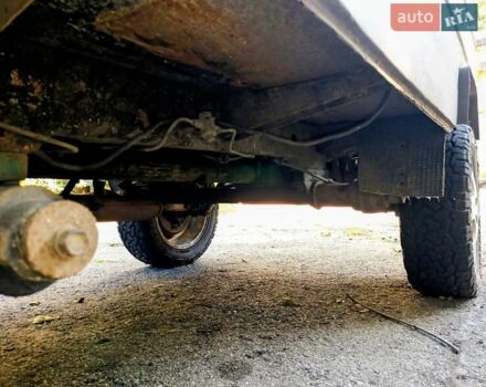 Сірий ЛуАЗ 1302, об'ємом двигуна 1.2 л та пробігом 100 тис. км за 2590 $, фото 19 на Automoto.ua