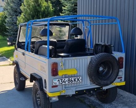 Серый ЛуАЗ 1302, объемом двигателя 1 л и пробегом 50 тыс. км за 2000 $, фото 2 на Automoto.ua