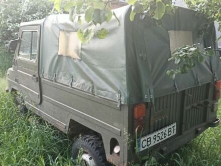 ЛуАЗ 696 1992 в Чернигове на Automoto.ua Зеленый ЛуАЗ 696, объемом двигателя 1.1 л и пробегом 140 тыс. км за 1100 $, фото 1 на Automoto.ua