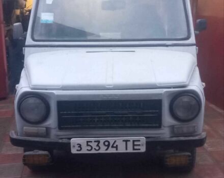 Белый ЛуАЗ 969 Волинь, объемом двигателя 1.2 л и пробегом 70 тыс. км за 800 $, фото 5 на Automoto.ua