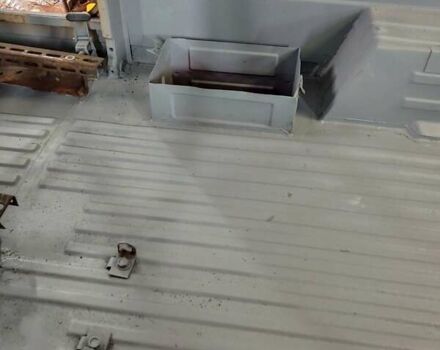 Бежевый ЛуАЗ 969 Волинь, объемом двигателя 1.2 л и пробегом 100 тыс. км за 3200 $, фото 13 на Automoto.ua