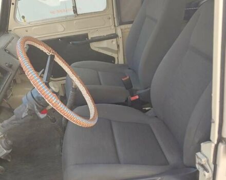 Бежевый ЛуАЗ 969 Волинь, объемом двигателя 1.2 л и пробегом 100 тыс. км за 3200 $, фото 4 на Automoto.ua