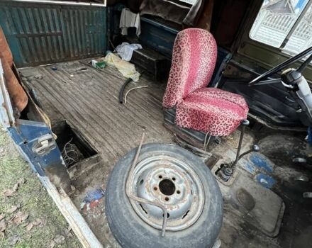 Бежевый ЛуАЗ 969 Волинь, объемом двигателя 0 л и пробегом 100 тыс. км за 550 $, фото 4 на Automoto.ua