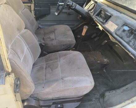 Бежевый ЛуАЗ 969 Волинь, объемом двигателя 1 л и пробегом 170 тыс. км за 1000 $, фото 5 на Automoto.ua