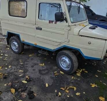 Бежевый ЛуАЗ 969 Волинь, объемом двигателя 1.6 л и пробегом 25 тыс. км за 2500 $, фото 5 на Automoto.ua