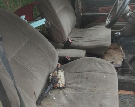 Желтый ЛуАЗ 969 Волинь, объемом двигателя 0 л и пробегом 344 тыс. км за 850 $, фото 5 на Automoto.ua