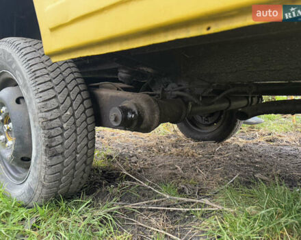 Желтый ЛуАЗ 969 Волинь, объемом двигателя 0 л и пробегом 58 тыс. км за 2950 $, фото 4 на Automoto.ua