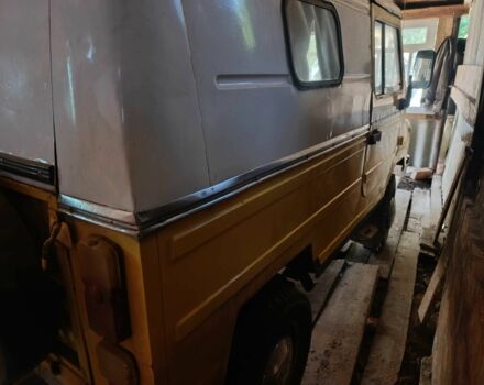 Жовтий ЛуАЗ 969 Волинь, об'ємом двигуна 0 л та пробігом 200 тис. км за 2200 $, фото 1 на Automoto.ua