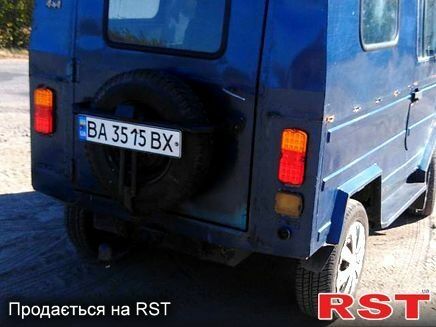 Синий ЛуАЗ 969 Волинь, объемом двигателя 1.2 л и пробегом 85 тыс. км за 2000 $, фото 2 на Automoto.ua