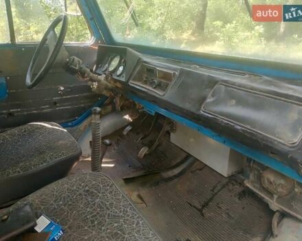 Синий ЛуАЗ 969 Волинь, объемом двигателя 1.2 л и пробегом 100 тыс. км за 1500 $, фото 3 на Automoto.ua
