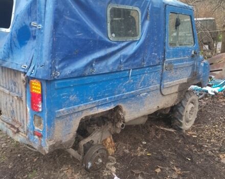 Синий ЛуАЗ 969 Волинь, объемом двигателя 1 л и пробегом 50 тыс. км за 600 $, фото 5 на Automoto.ua