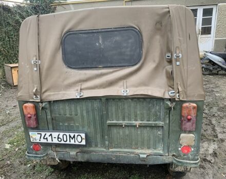 Зелений ЛуАЗ 969 Волинь, об'ємом двигуна 0 л та пробігом 320 тис. км за 1200 $, фото 4 на Automoto.ua